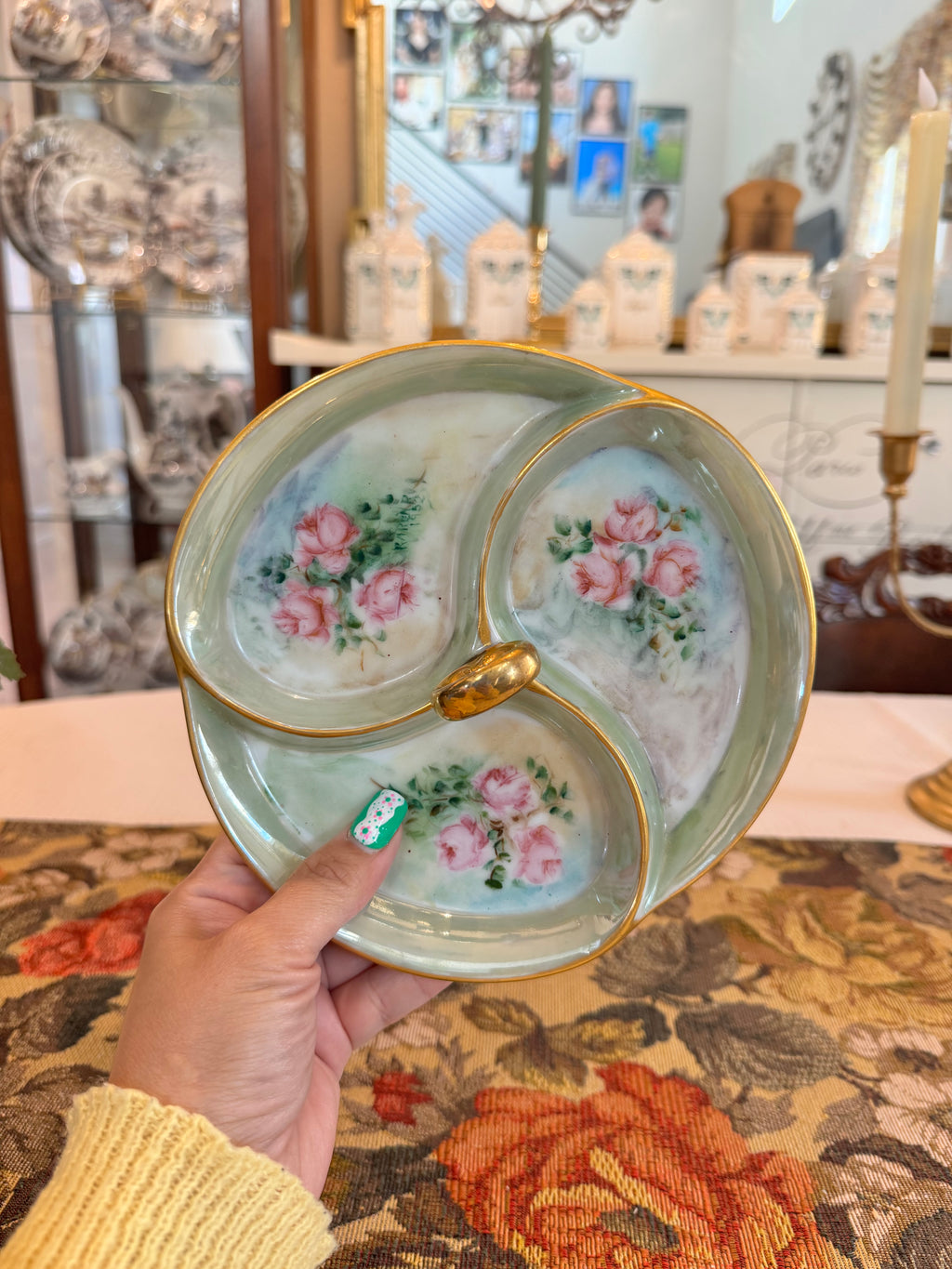 Decorative porcelain relish dish