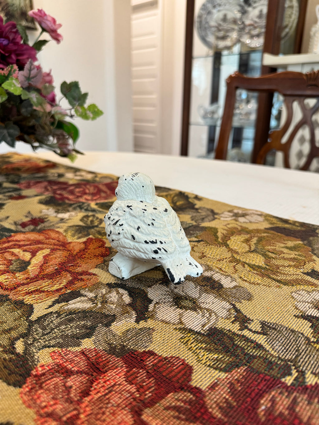 Beautiful decorative bird figurine
