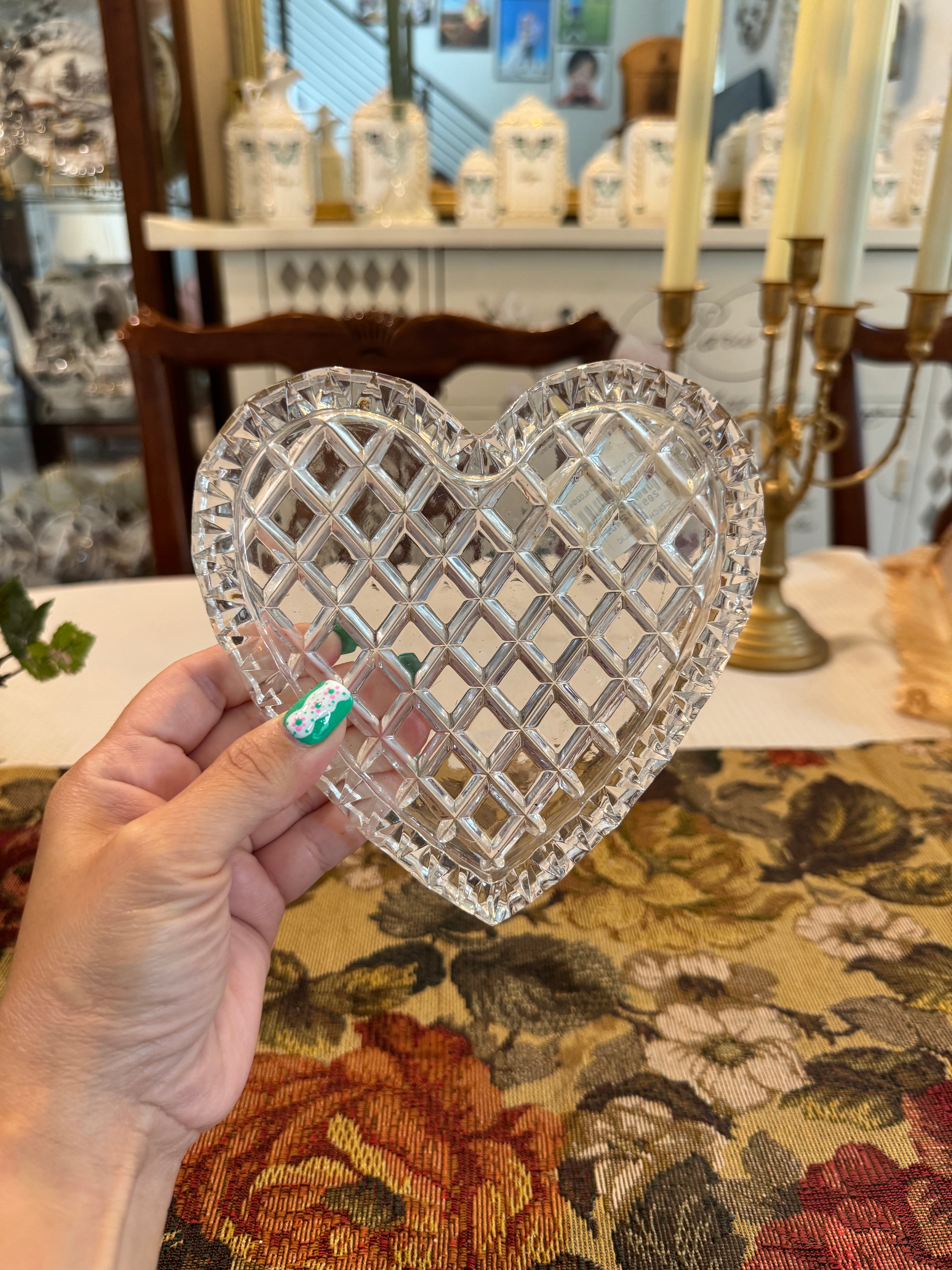 Heart-shaped crystal trinket dish