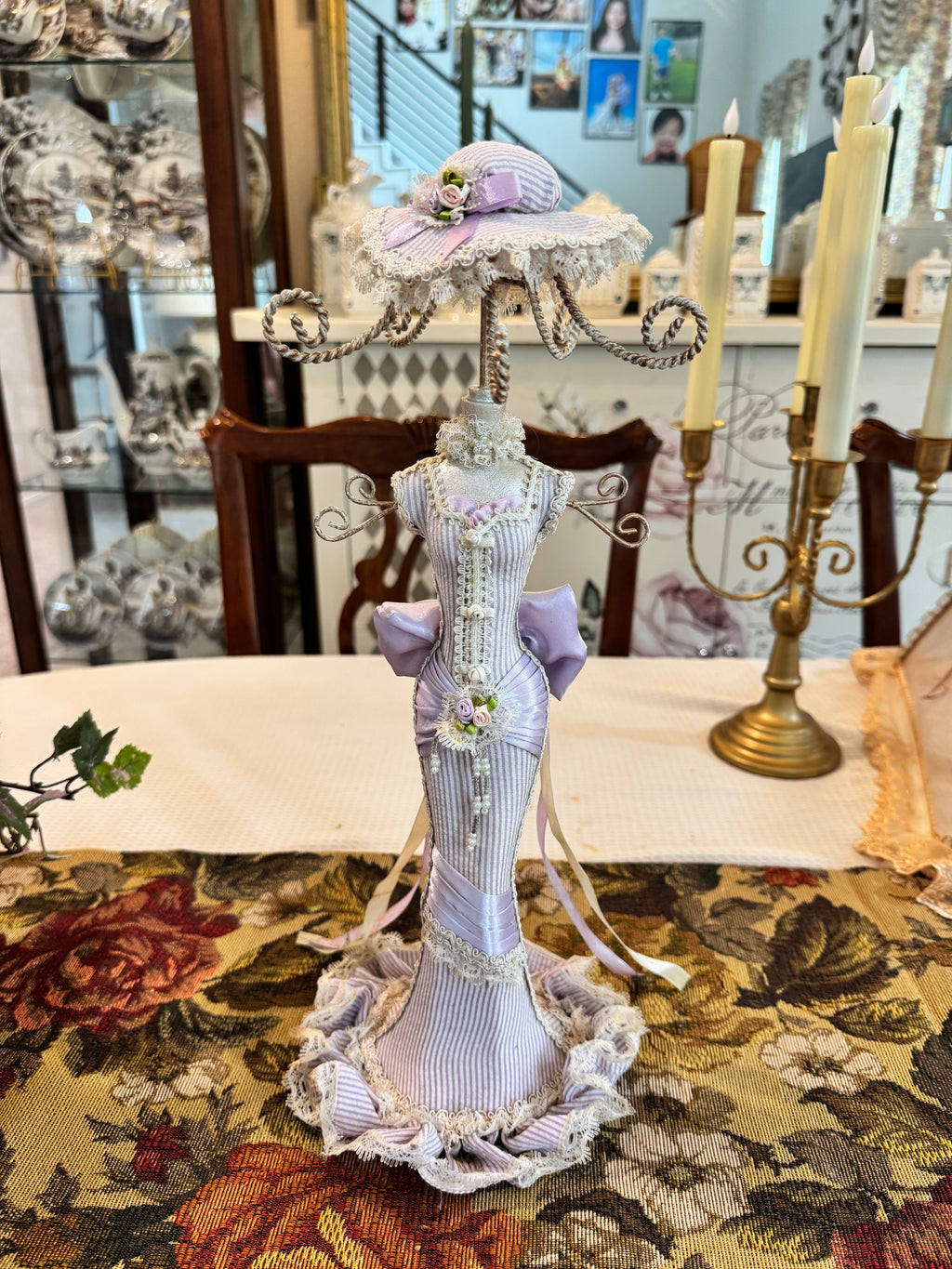 Victorian decorative mannequin jewelry organizer