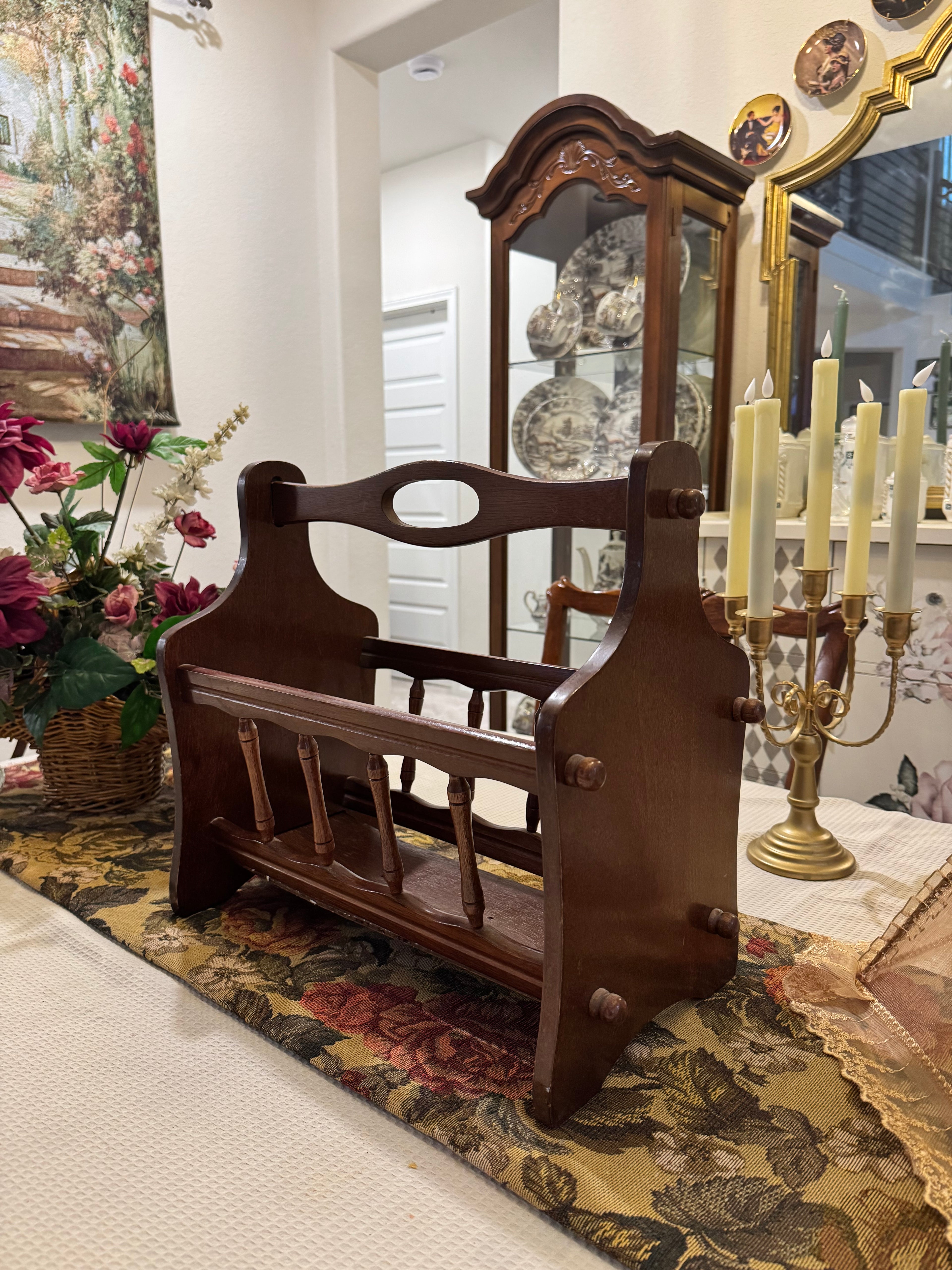 Vintage mahogany spindle-design magazine rack