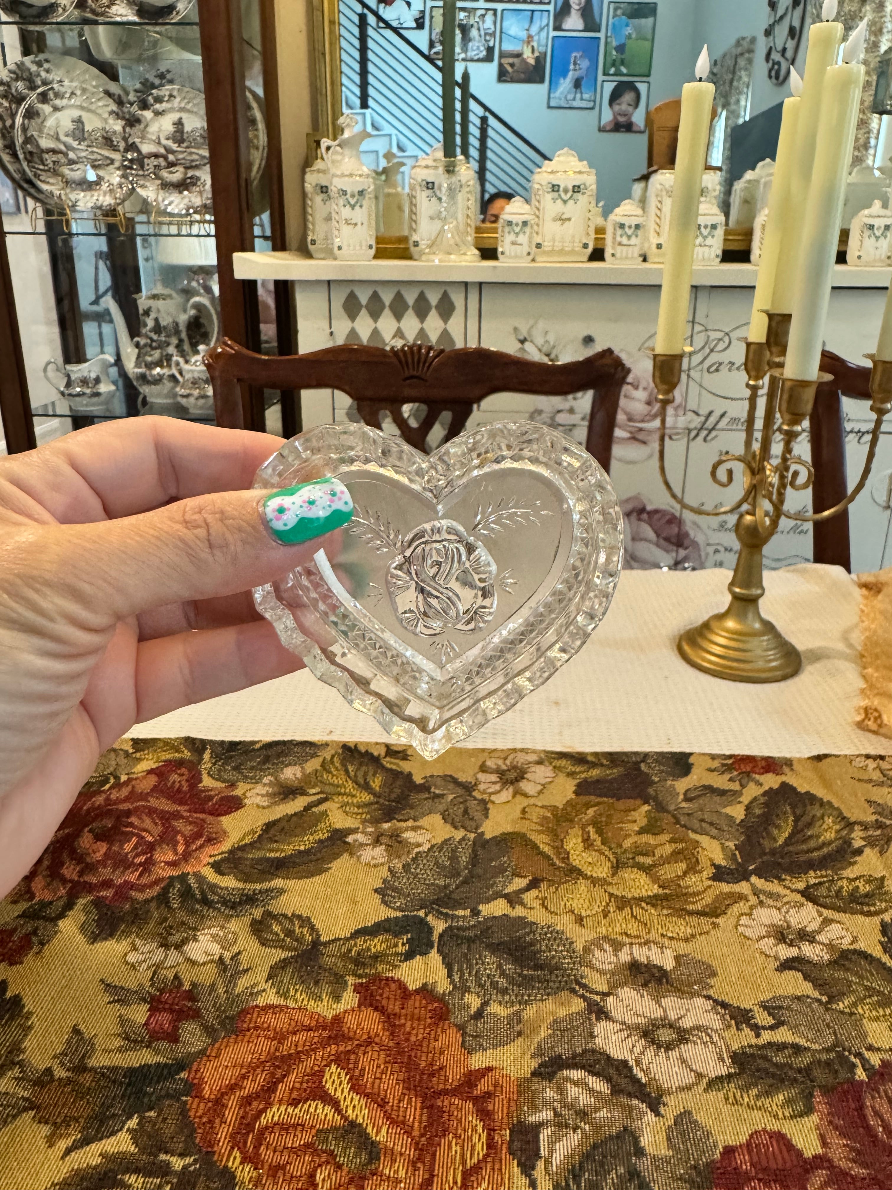 Hofbauer "The Byrdes" Collection crystal heart-shaped trinket dish