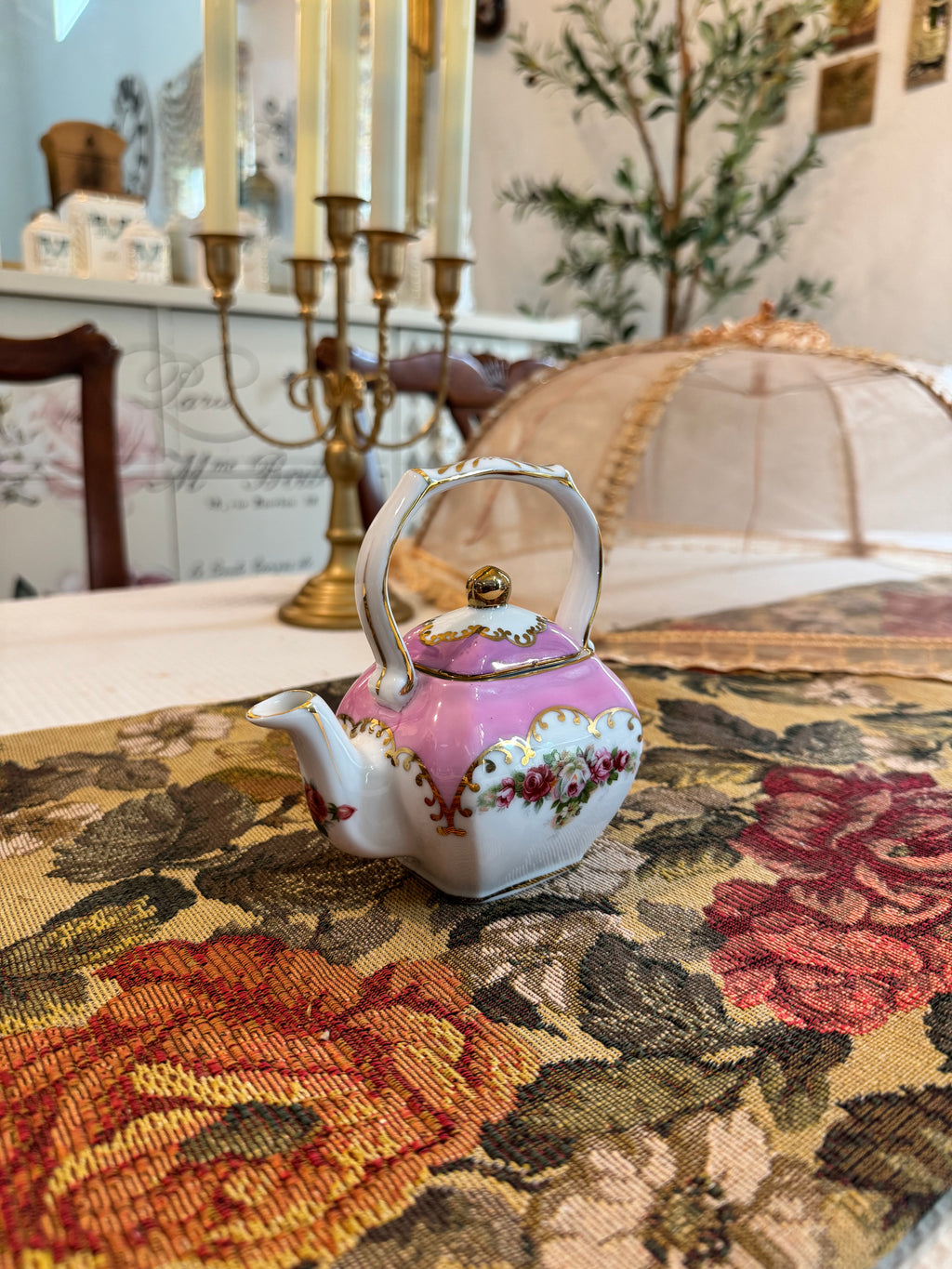 Burton & Burton Decorative porcelain miniature teapot, from the "Victoria's Garden" collection