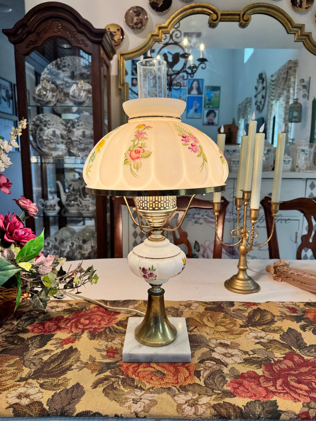 Victorian "Gone With the Wind" hurricane lamp