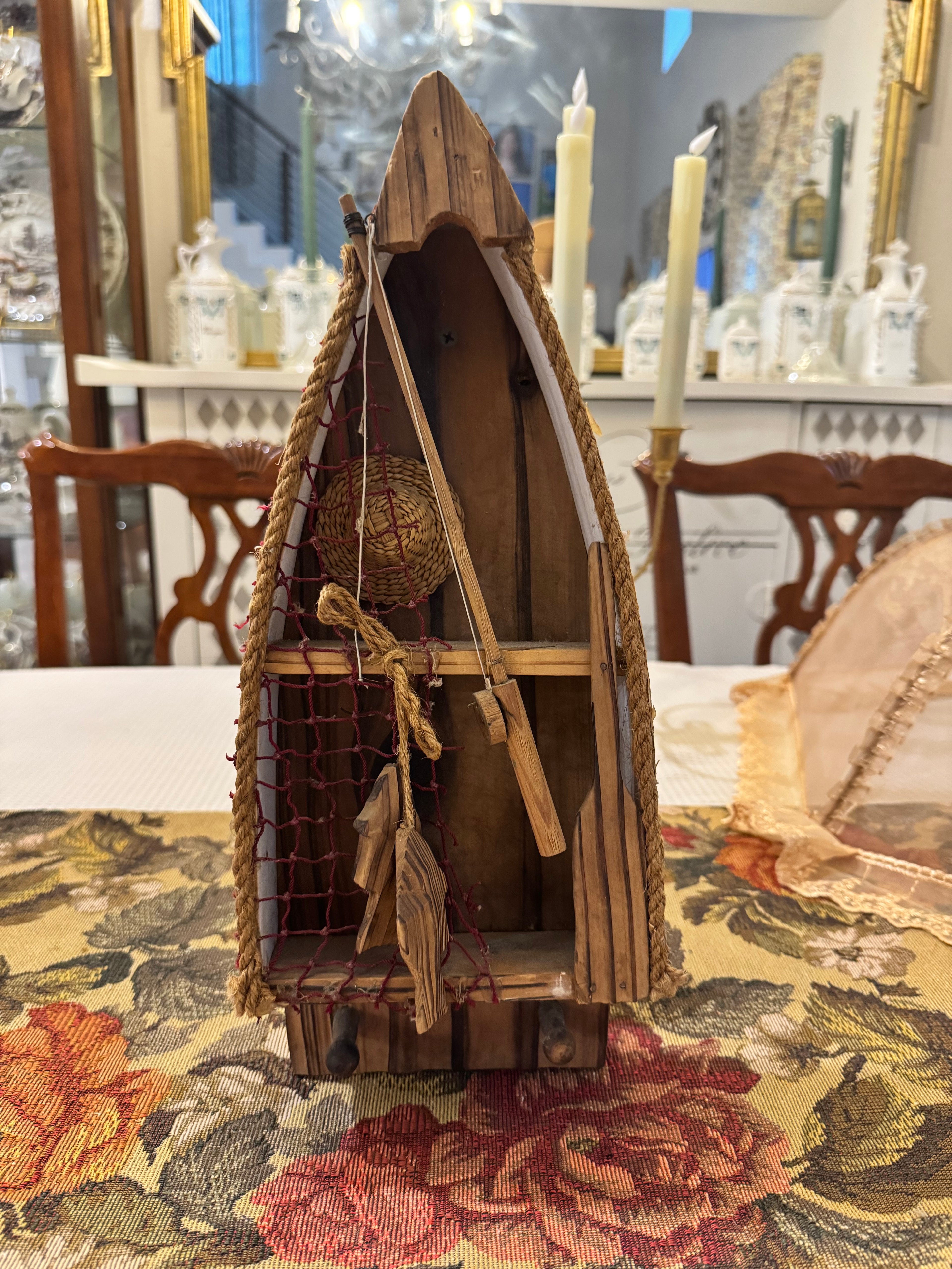 Decorative tabletop or wall-mounted boat figurine