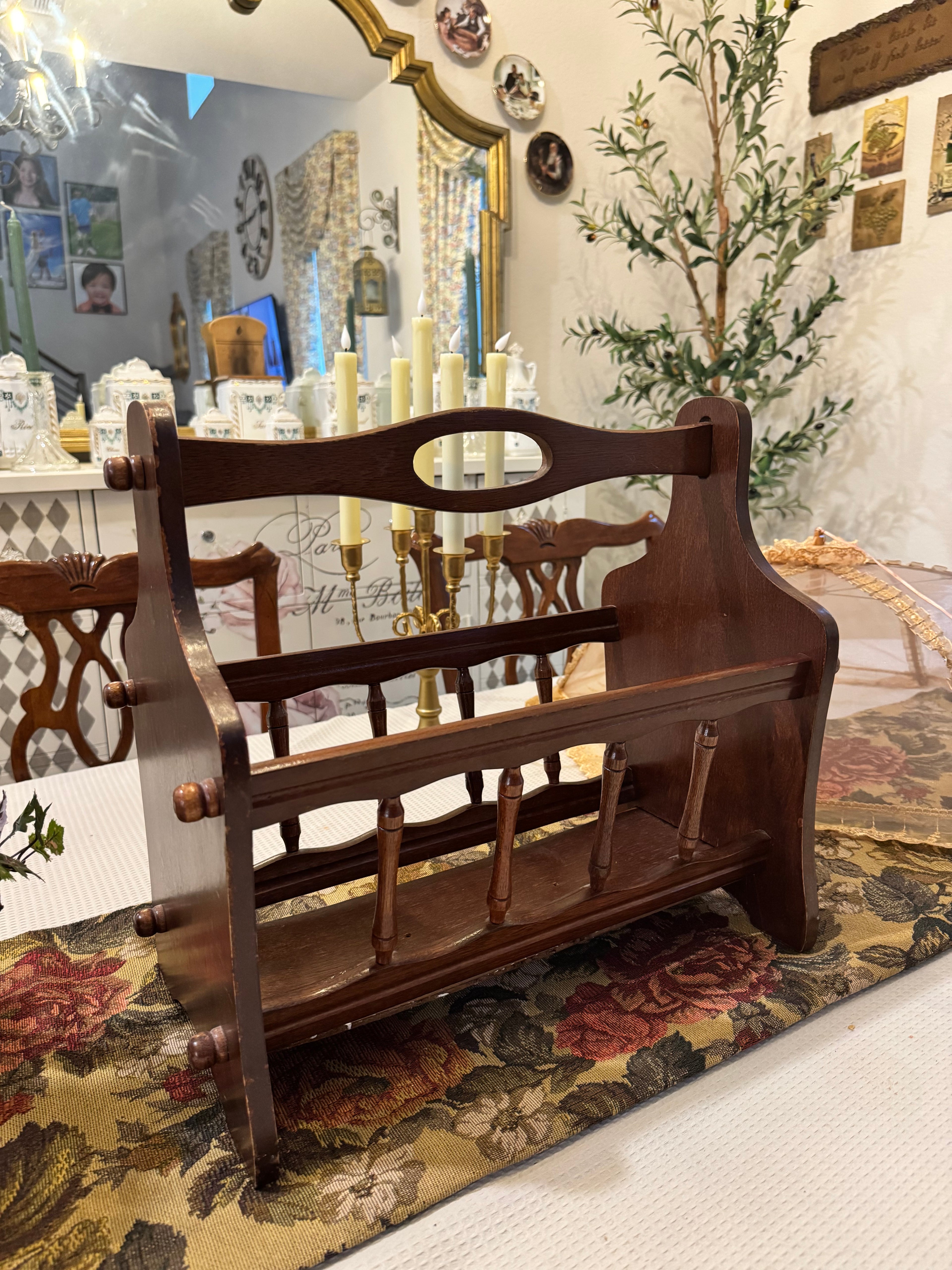 Vintage mahogany spindle-design magazine rack