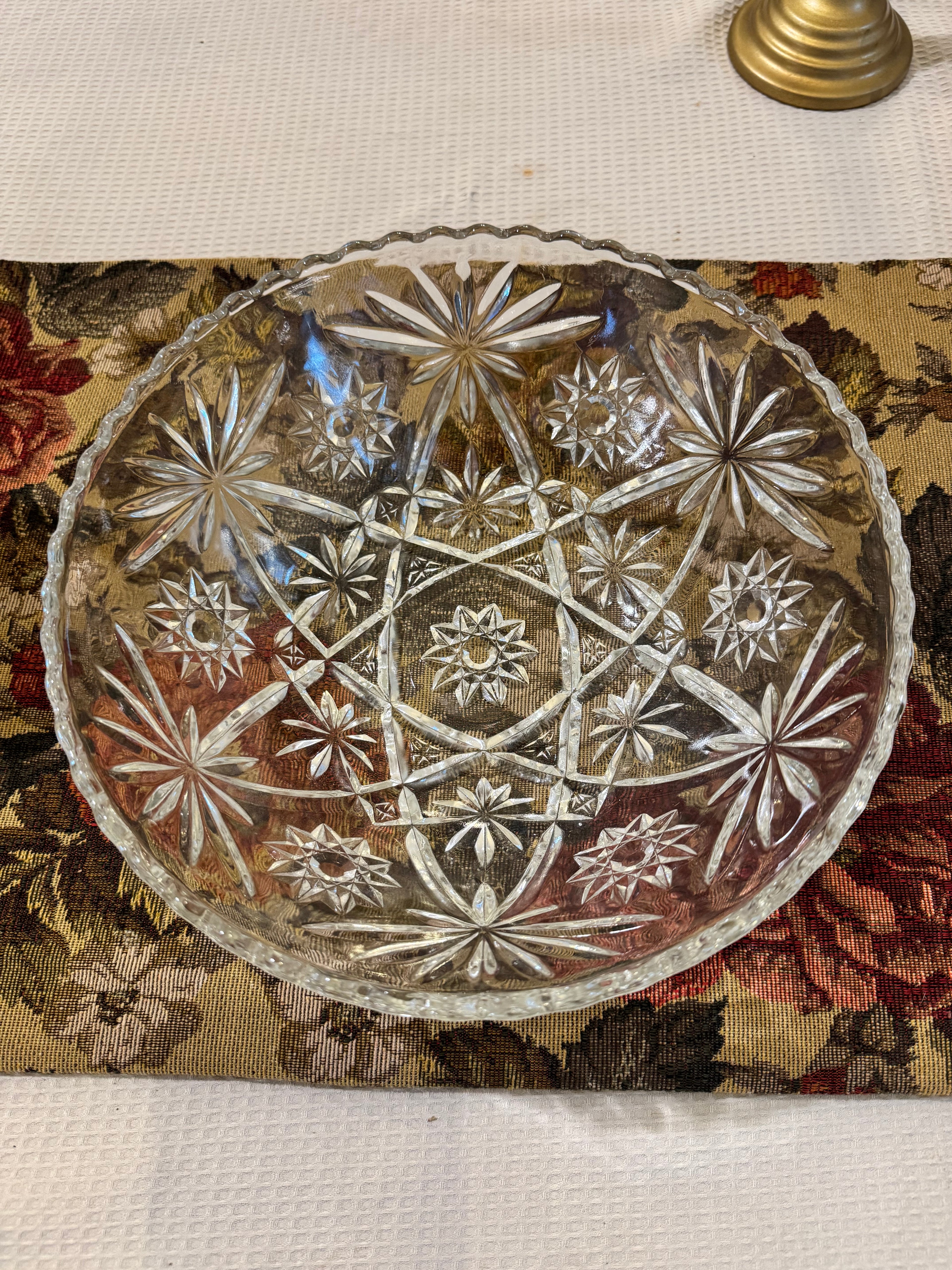 Vintage large serving bowl from Anchor Hocking "Early American Prescut" (EAPC) line  "Star of David" pattern