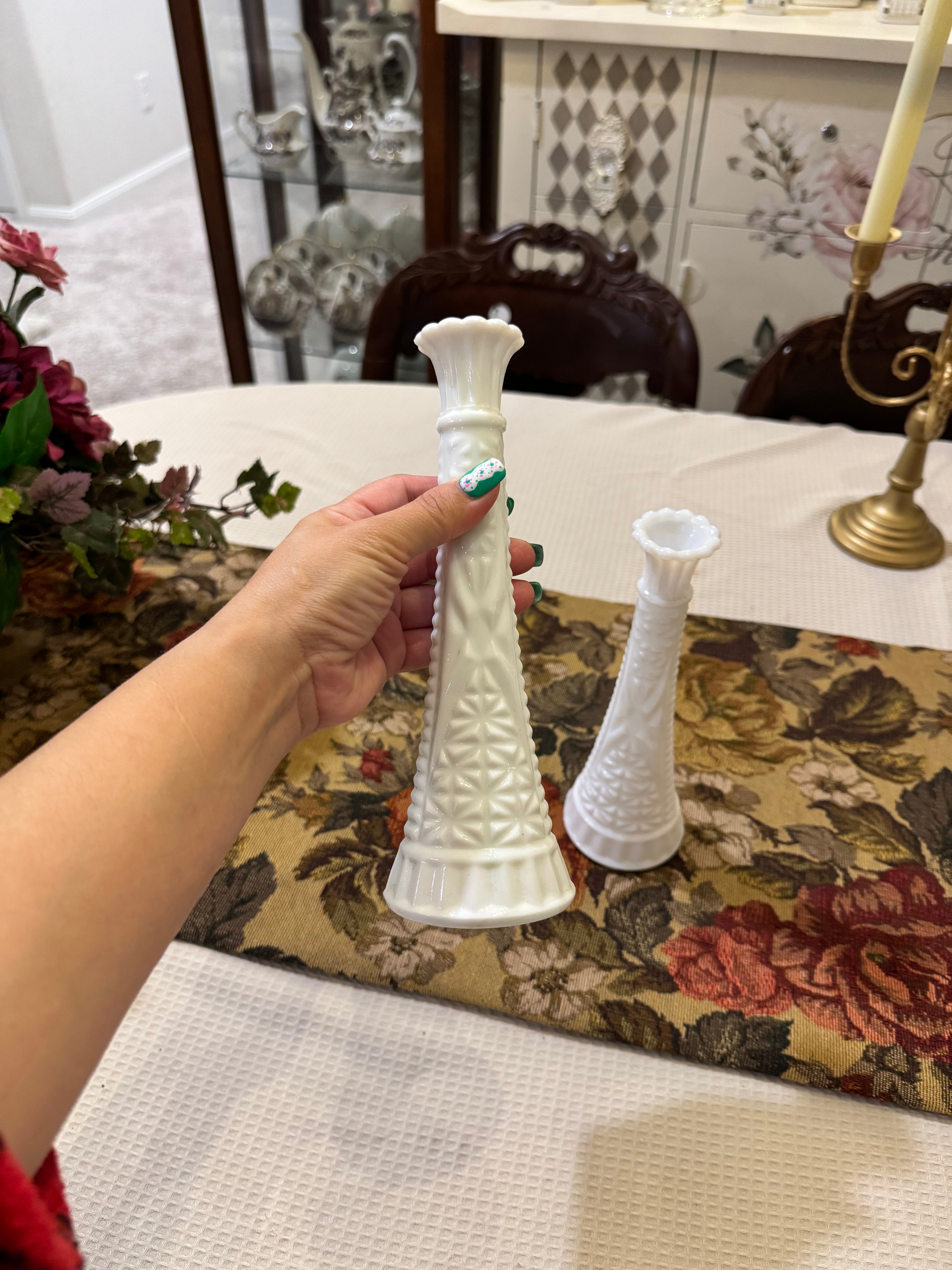 Vintage Anchor Hocking milk glass bud vases