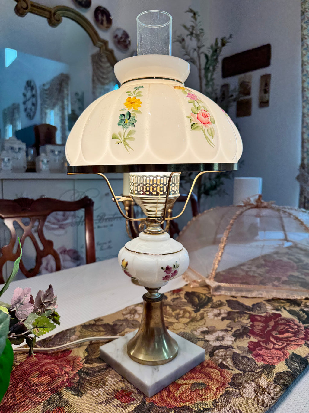Victorian "Gone With the Wind" hurricane lamp