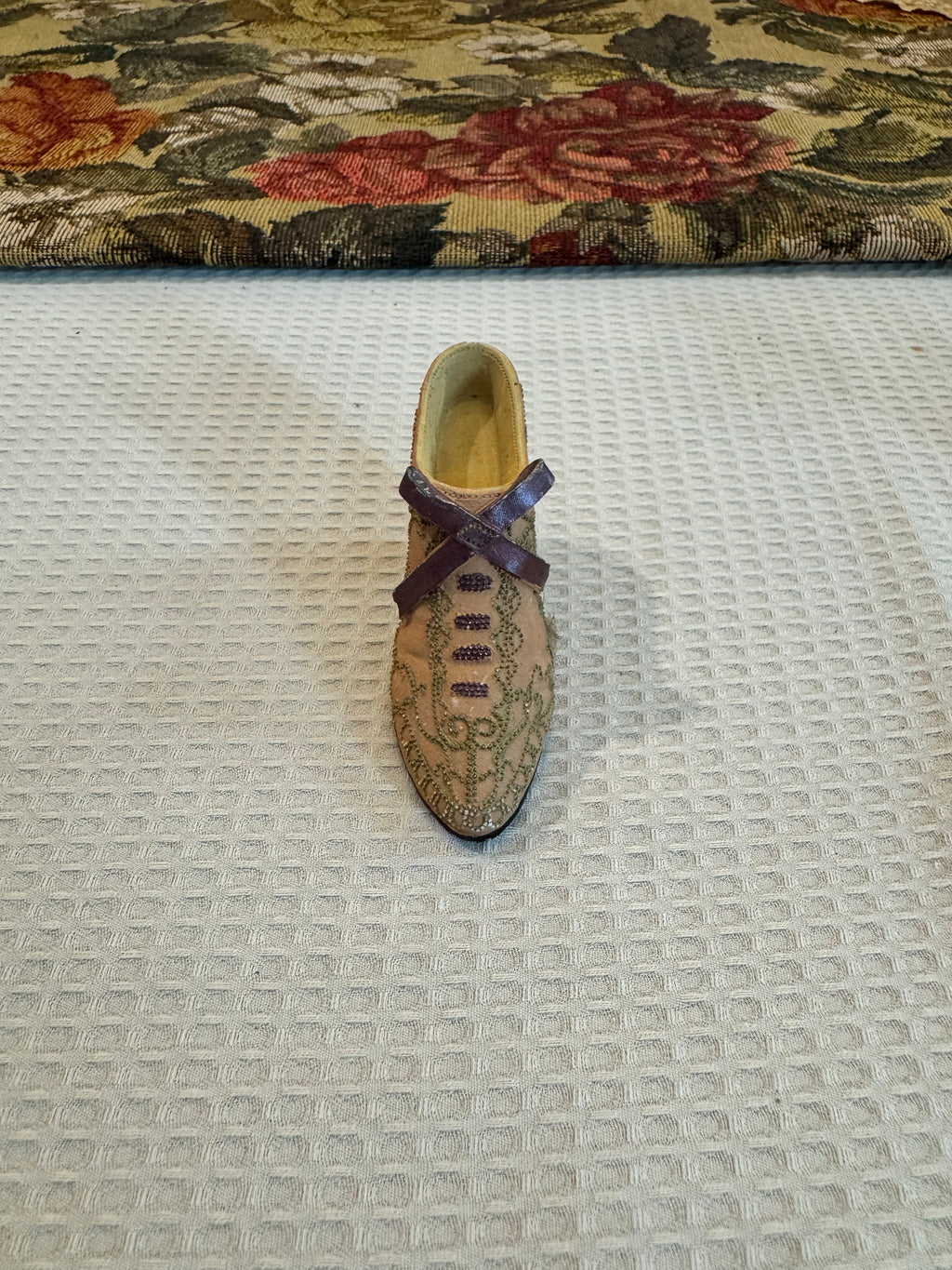 Collectible miniature shoe figurines