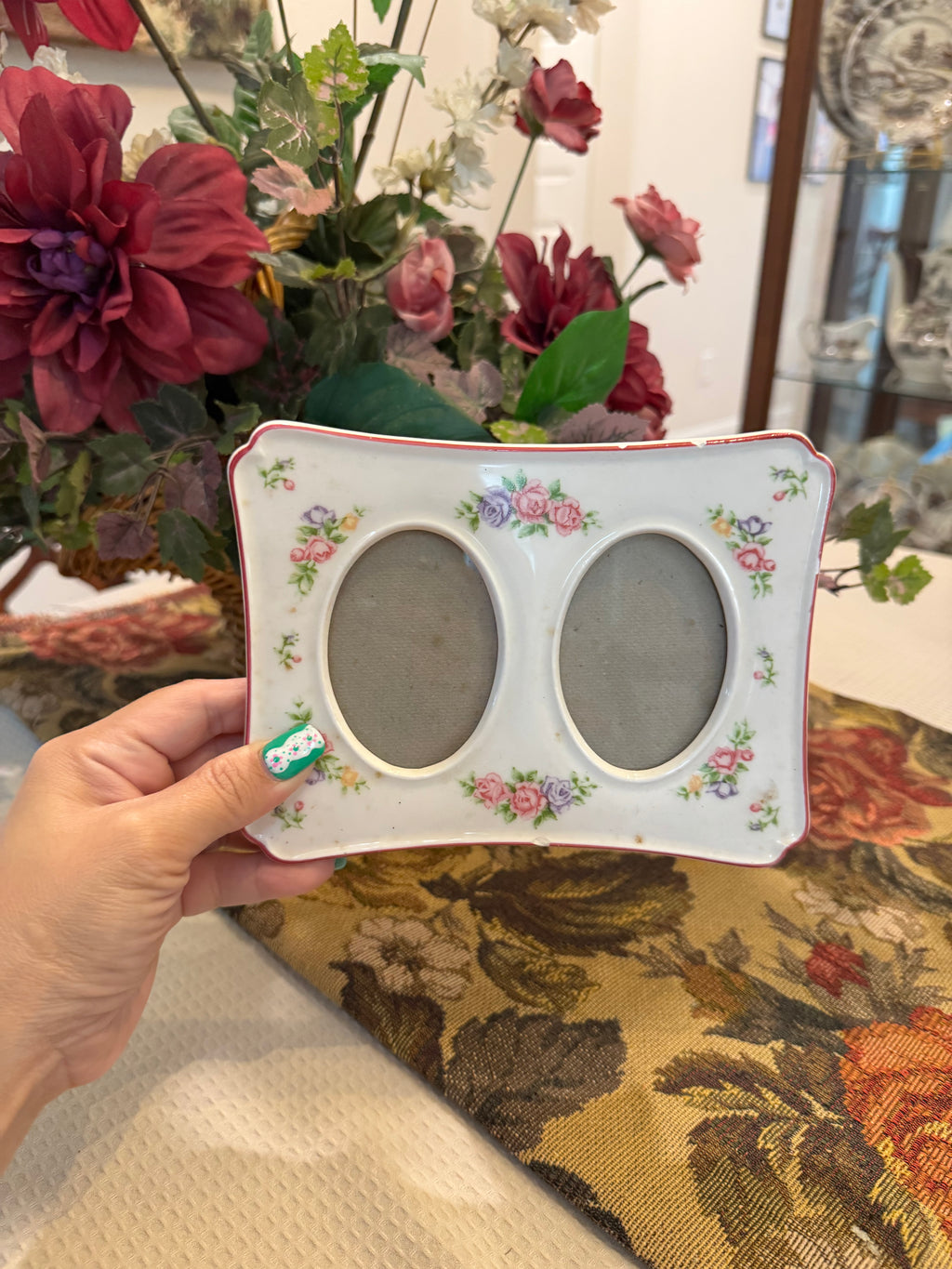 Vintage ceramic picture frames set of 4